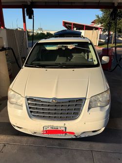 2010 Chrysler Town & Country