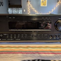 Onkyo TX NR801 7.1 700 Watt Receiver