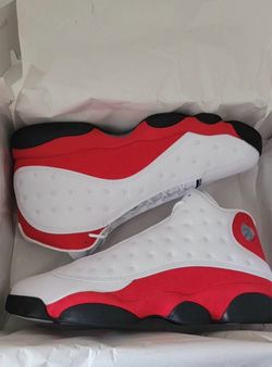 Jordan 13 Cherry/Chicago DS size 9 2026