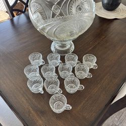 VINTAGE MCKEE AZTEC PUNCHBOWL SET