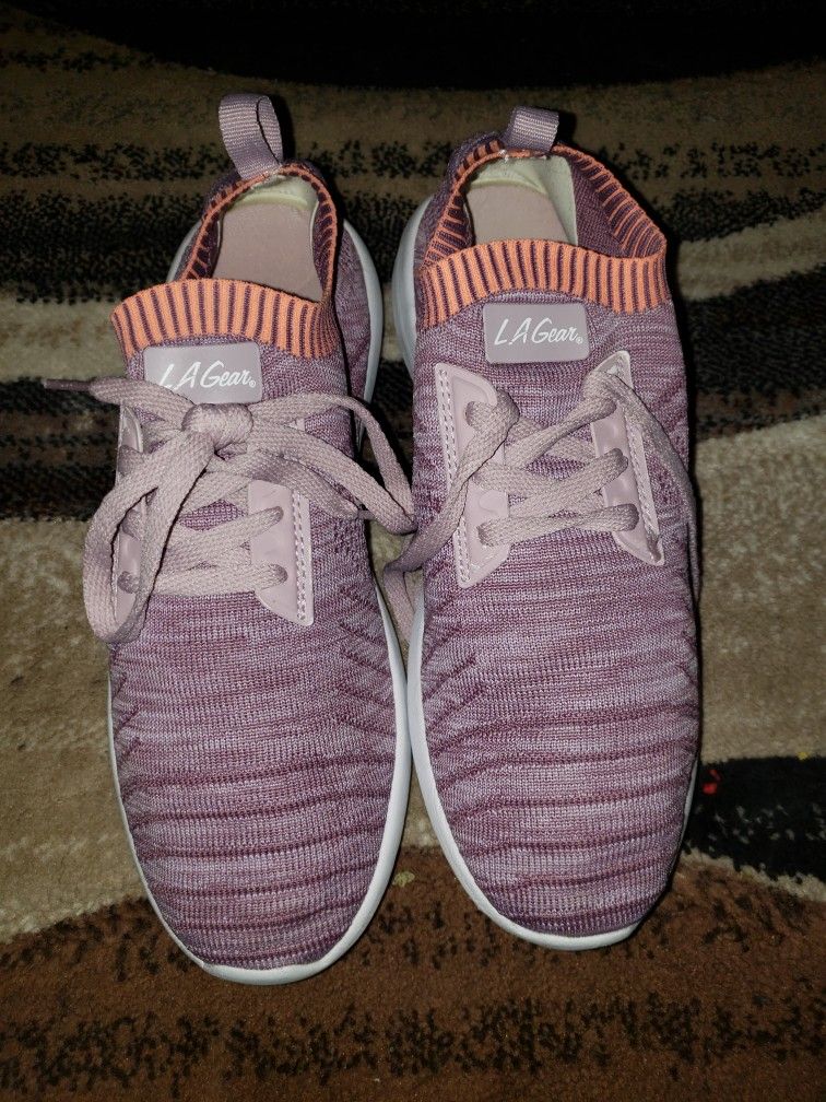 LA Gear Size 7.5 In Great Shape