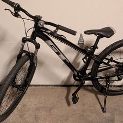 GT PRO JR BIKE (BRAND NEW)