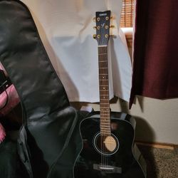 Yamaha Aucostic Guitar 335 (Black)
