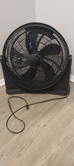 Design Accents rotating floor  table fan
