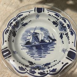 Set of Two Vintage Delft Holland Handpainted Ashtrays. Delft Blue Dishes. Blue and White Dutch Pottery. Elesva Holland. Delftsblauw Pottery