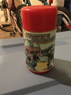 Vintage 1984 Hasbro TRANSFORMERS Thermos