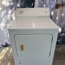 KENMORE Gas Dryer,  (Secadora De Gas)