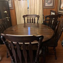  Dining Table with 6 Chairs (2 arm Chairs & 4 Regular)