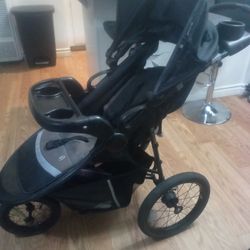 Baby trend Expedition DLX Jogger Stroller