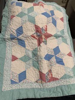 (1) Quilted Pillow Case 