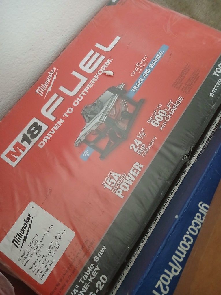 Brand New Milwaukee M18 Fuel 15A Power 241/2 In RIP Capacity Never Been Opened Tool Only But If U Want The Battery And Charger I Can Get It