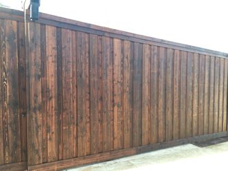 Staining Fence And Exterior Home Repairs And Paint 