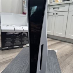 PlayStation 5 Console Disc Base Edition W/ Extras