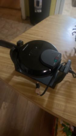Belgian Waffle Maker
