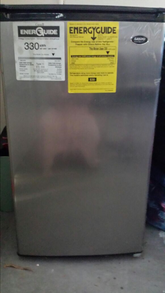Mini fridge. Sanyo from costco