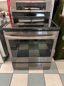 Lg Stainless Steel Electric Stove( Delivery Available)