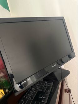 computer with keyboard