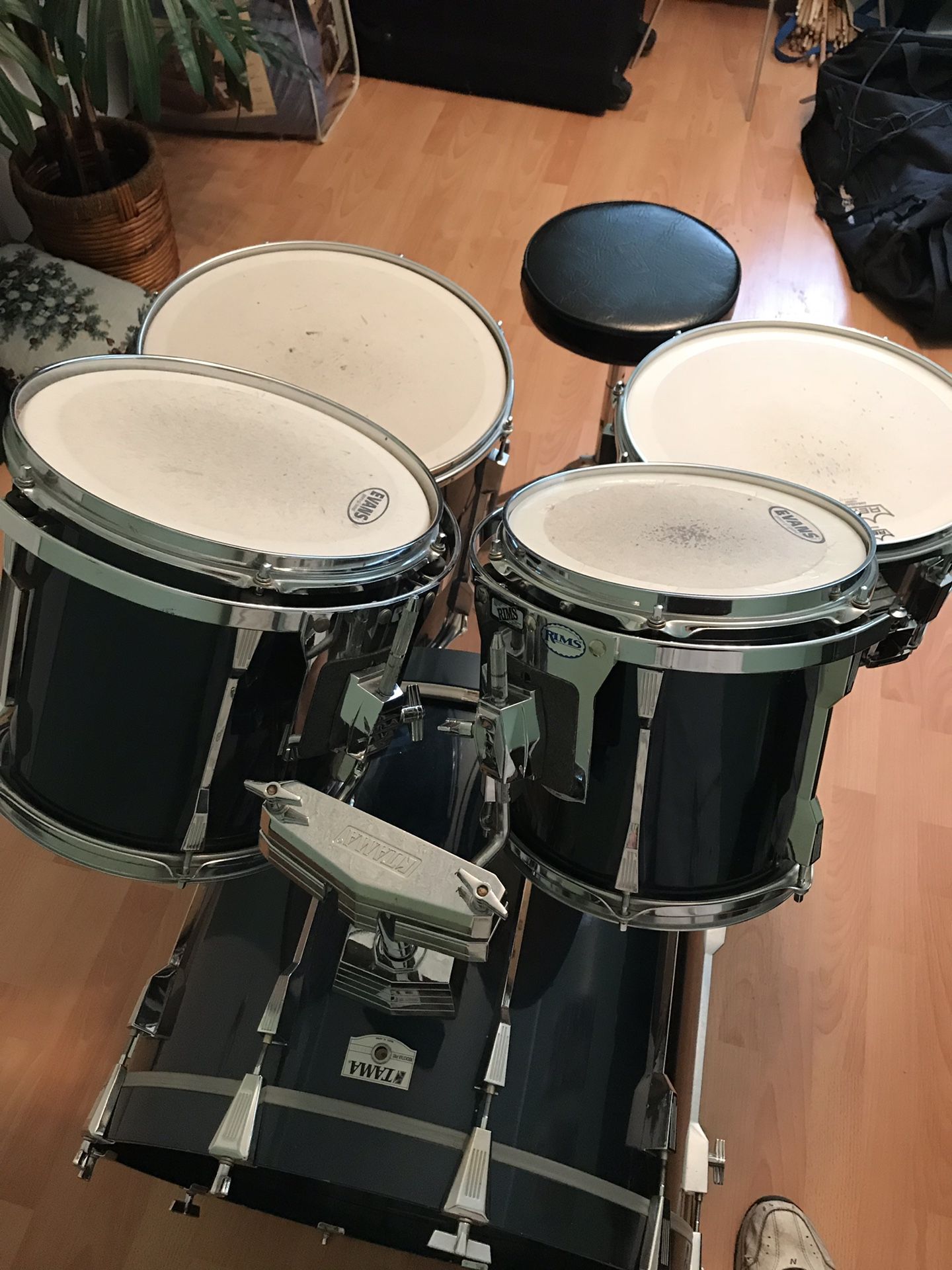 Tama Rock Star-Pro classic drum set