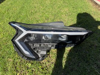 2025 Kia K5 Right Headlight