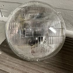 6014 Classic Round Headlight 