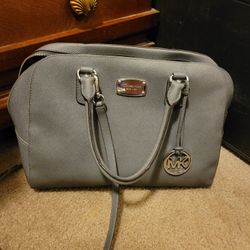 Grey Michael Kors 