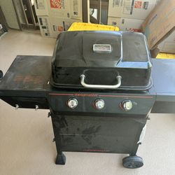 Mega master Gas Grill With Propane Tank 