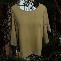 Women's SHEIN Blouse 