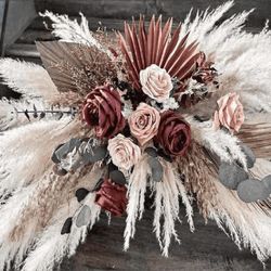 however yourself Enhance Your Wedding with Elegant Accessories!