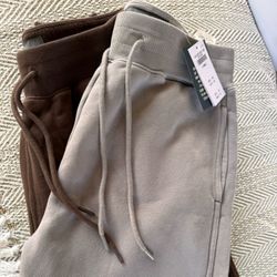 Men’s Abercrombie And Fitch Relaxed Joggers Sweatpants Retails $70 Each Size Extra Small