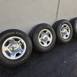 17" Ford F150  rims/ Tires 