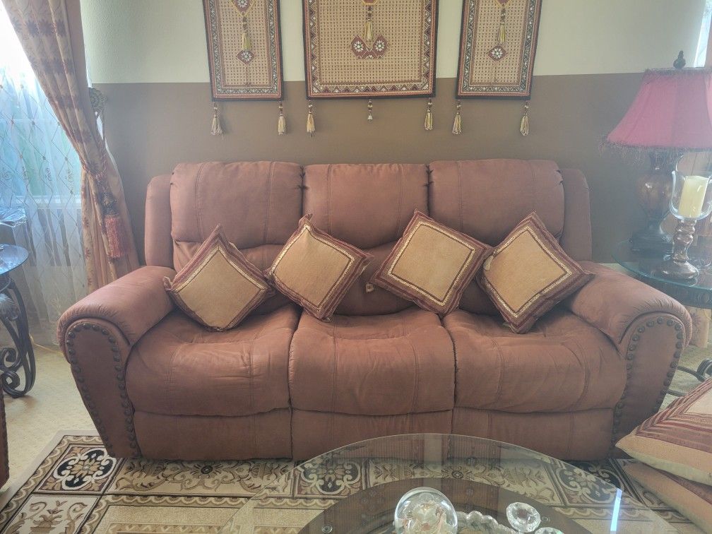 Brown Recliner Sofa /love seat