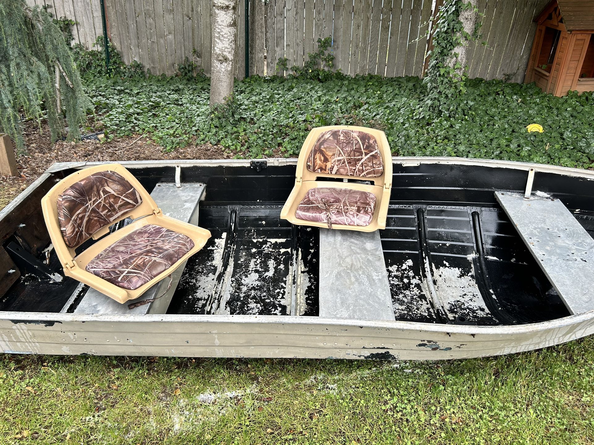 12’ Aluminum Boat