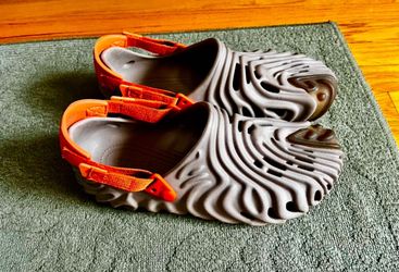 Men’s Pollex Salehe Bembury Crocs Size 12