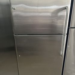 Ge Refrigerator 