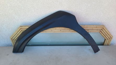 2020 - 2025 SUBARU OUTBACK LEFT FENDER FLARE DRIVER MOLDING TEXTURE SIDE GENUINE USED OEM. XX2