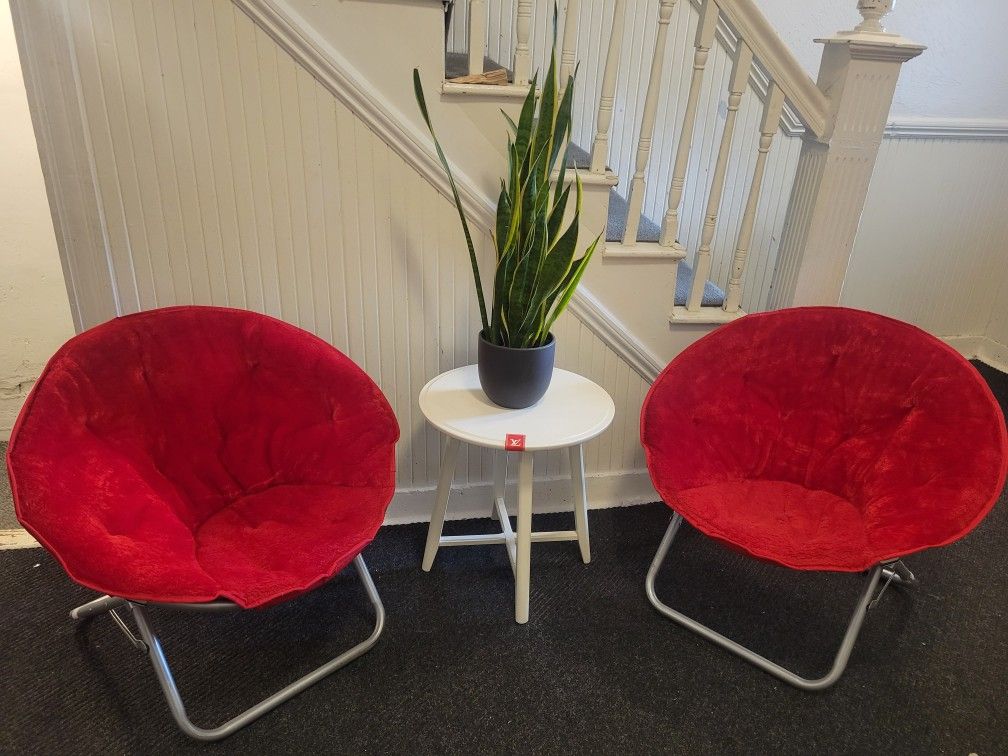 2 (Two) Faux Fur Saucer Chair, Adult,