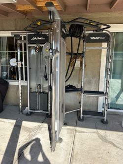 Synrgy360 CMDAP Dual Adjustable Pulley Funcional Trainer