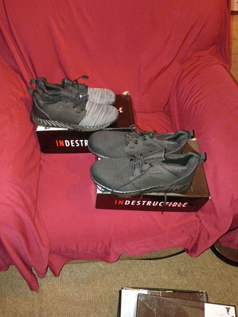 "Indestructible" Steel Toe Shoes..Size 10 1/2..(Brand New)..