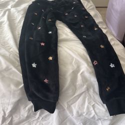 *Pants/Sweatpants Size Medium