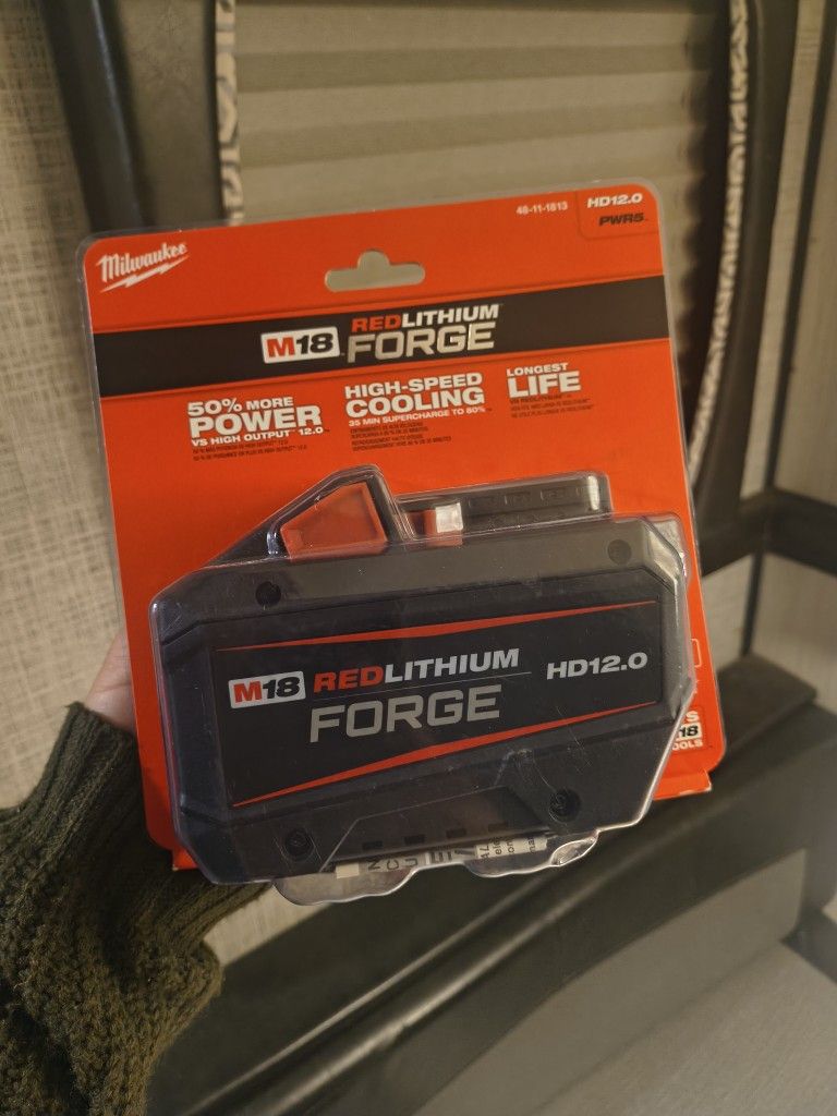 Battery Milwaukee HD12.0 FORGE