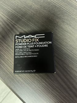 Mac Foundation Powder