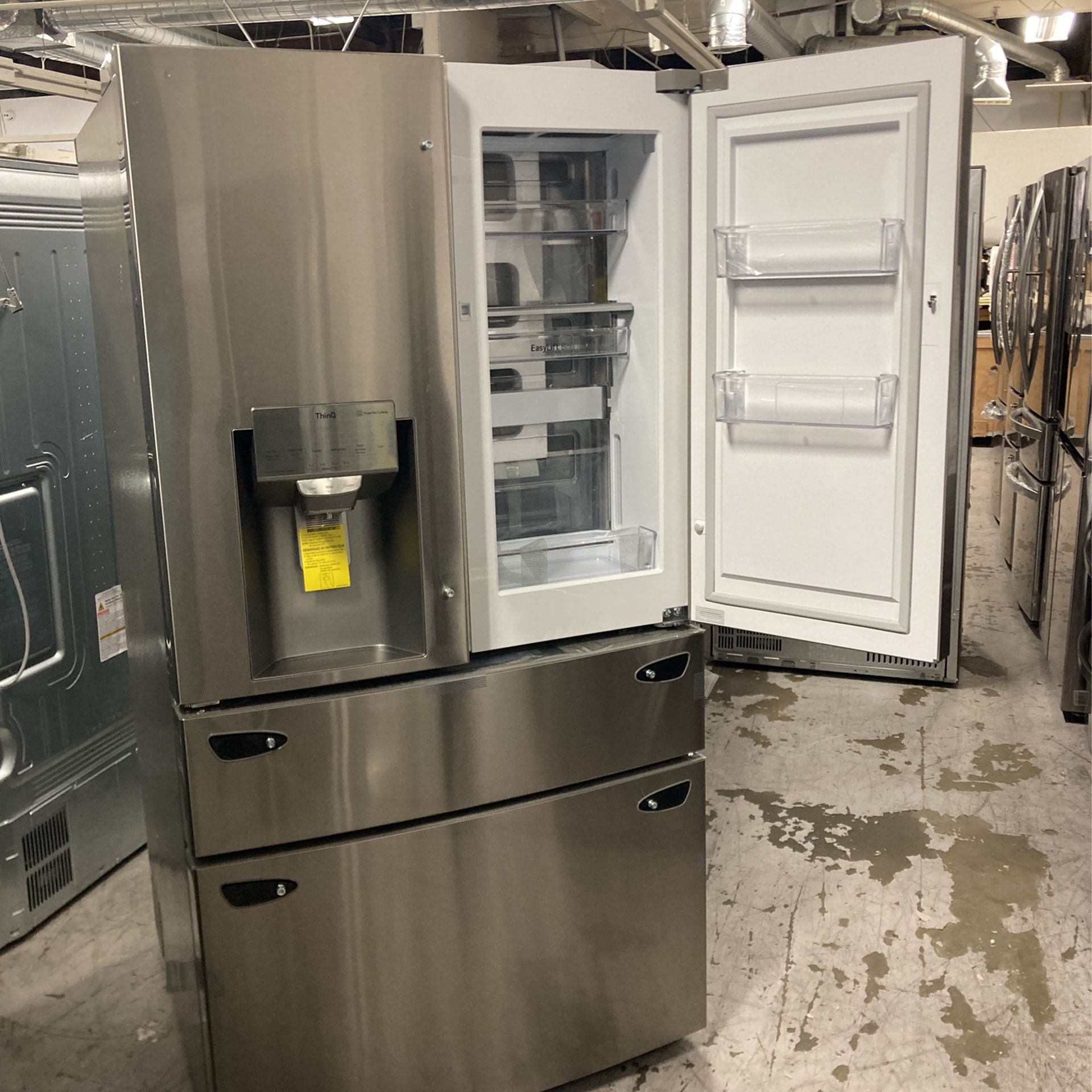 Lg 30 cu ft 4 door french door refrigerator door in door full