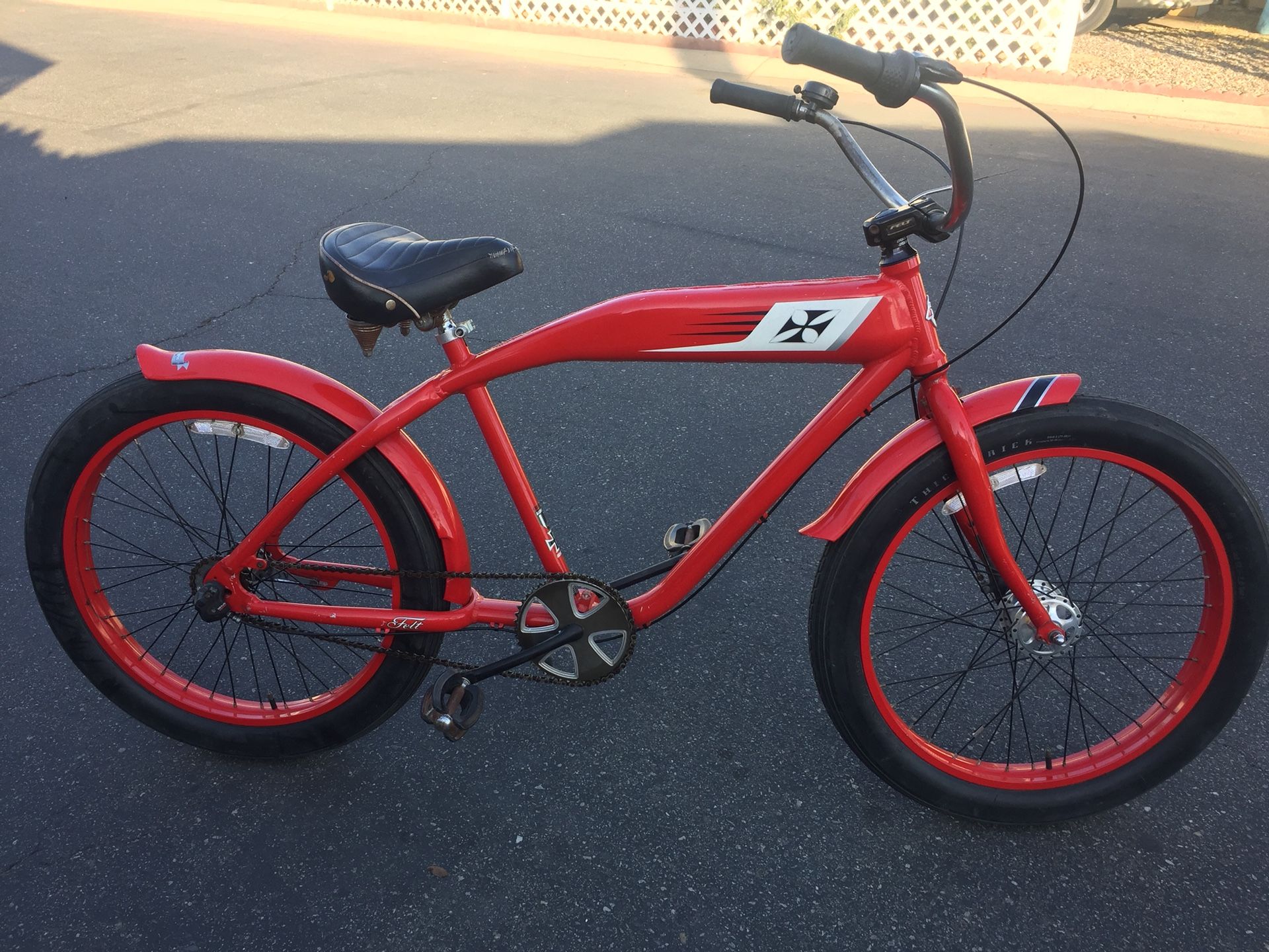 Felt Red Baron cruiser bike 3 speed with drum front brake