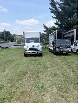 26 ft Hino Box Truck