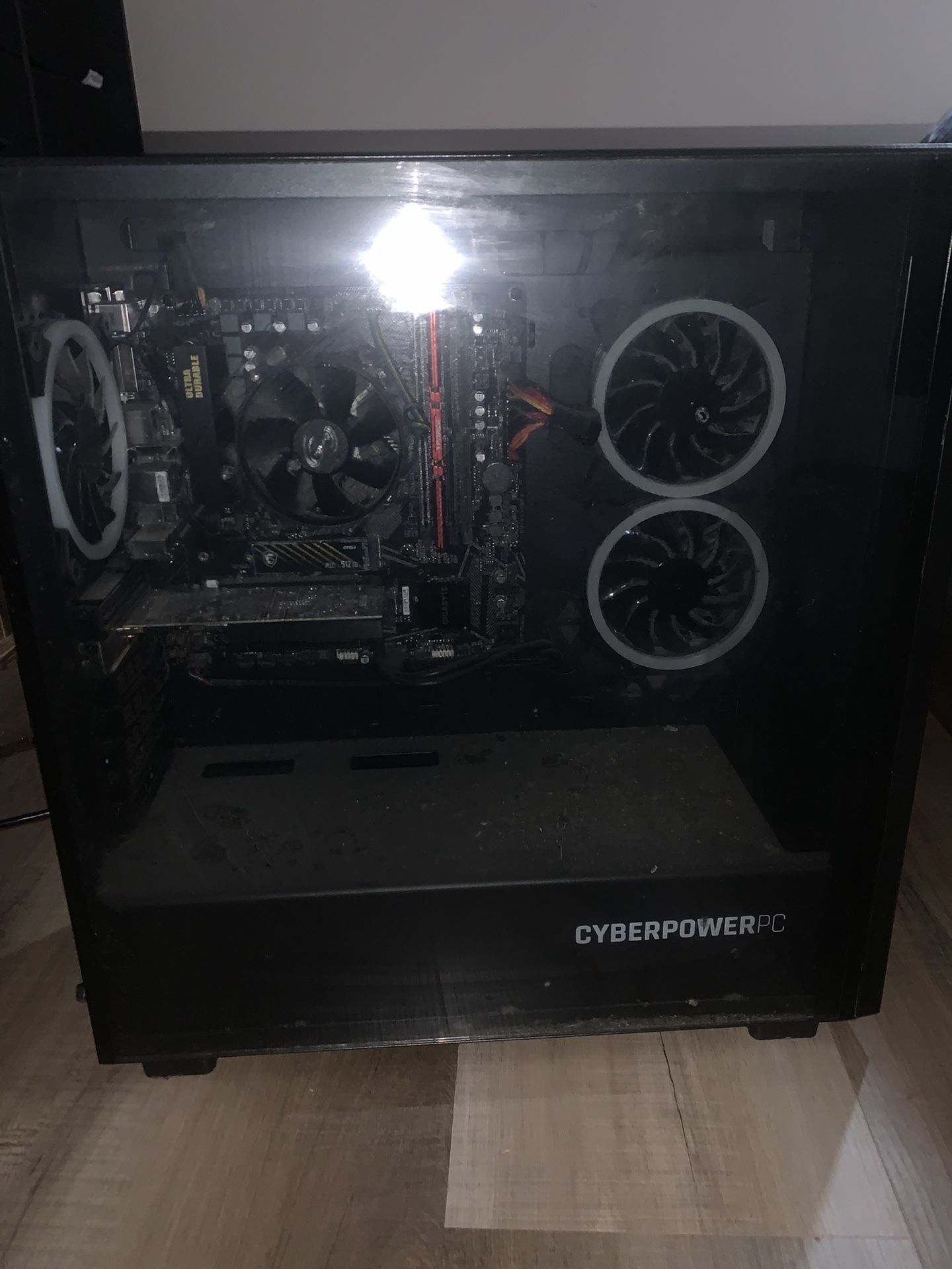Cyber power Gaming Pc