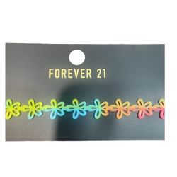 FOREVER 21 woman's rubber floral multicolor choker necklace one size