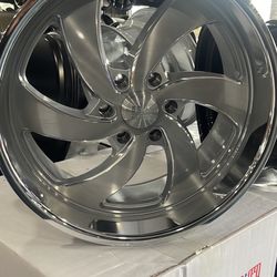 Us Mags Desperado 6 - Staggered 22x9 - 22x10 Brushed Face Polished Lip 6x139.7