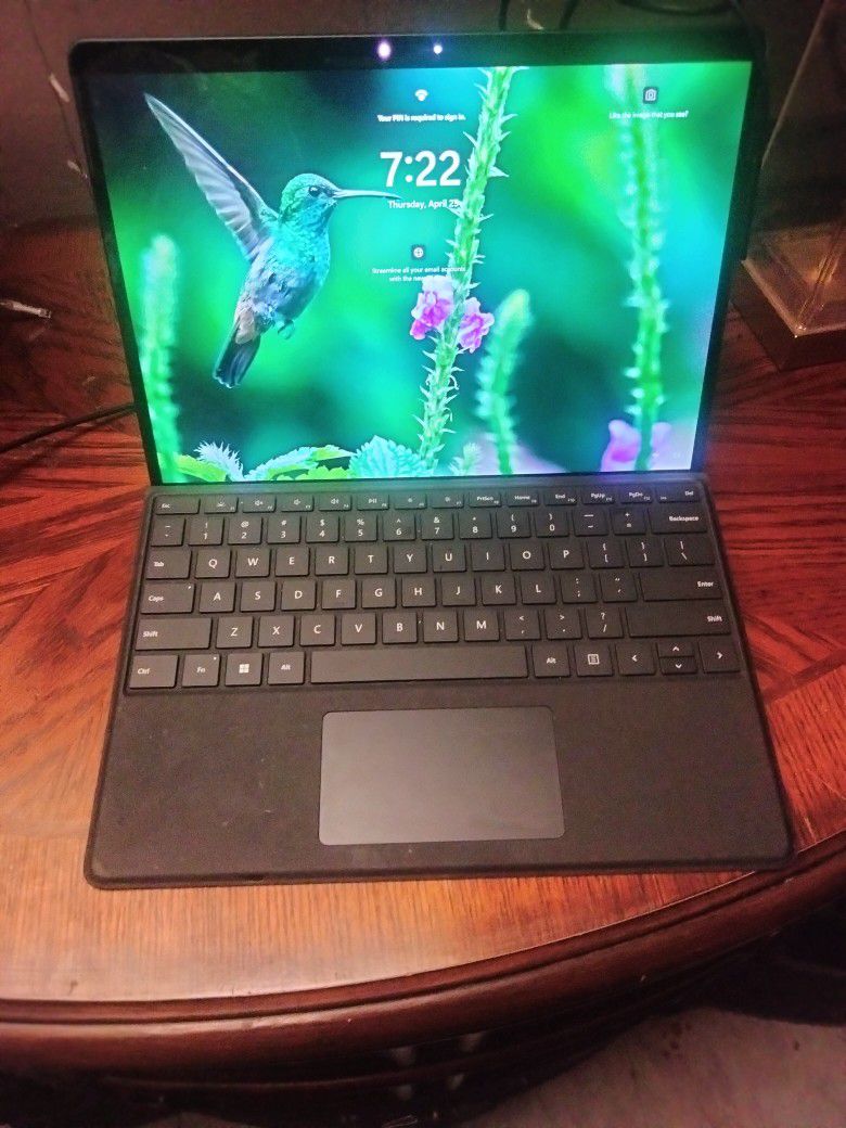Microsoft Surface Pro 9 With Keyboard