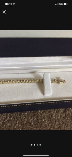 4.5 Carat Diamond Tennis bracelet 14k Gold