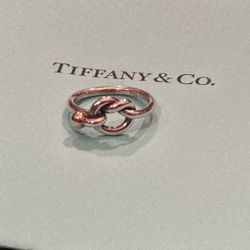 TIFFANY & CO. Vintage Love Knot Ring in 18k Yellow Gold and Sterling Silver